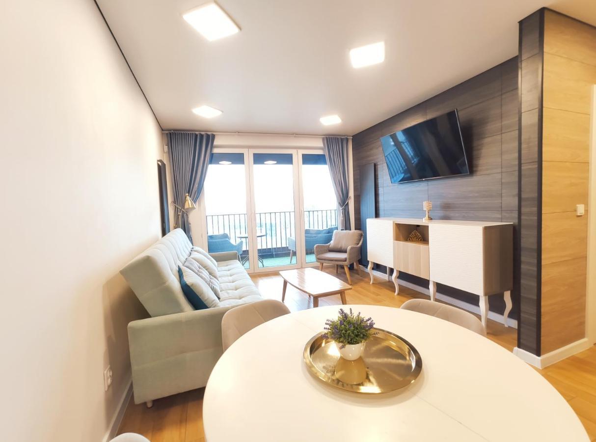 Zablocie 35 By Homeprime Krakow Bagian luar foto