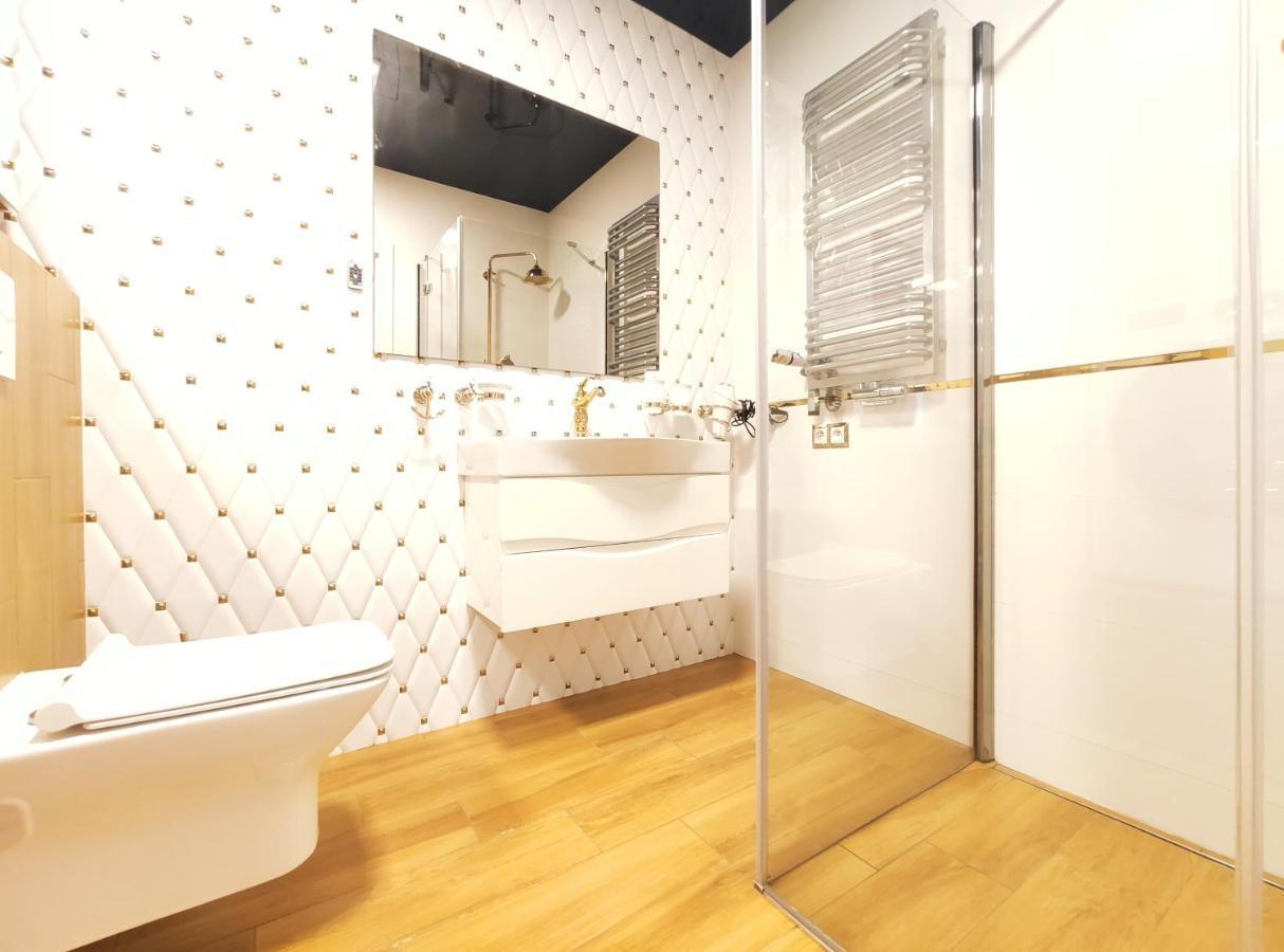 Zablocie 35 By Homeprime Krakow Bagian luar foto