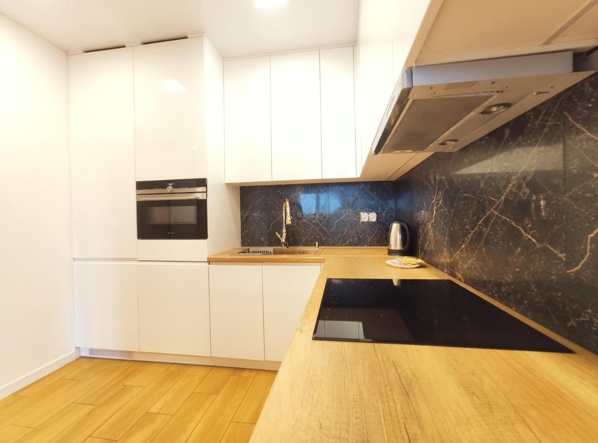 Zablocie 35 By Homeprime Krakow Bagian luar foto